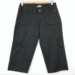 Oakley Capri Pants